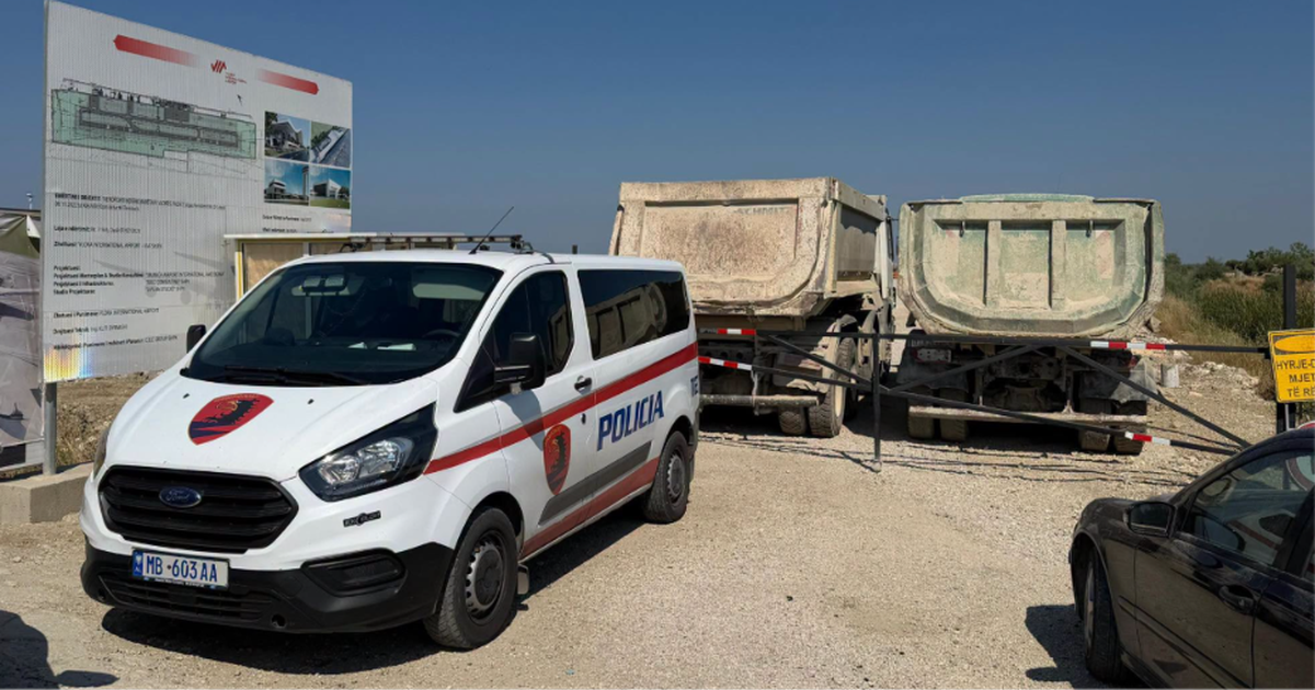 Behgjet Pacolli  letër Prokurorisë së Vlorës  Kamionët e Valon Ademit kanë bllokuar rrugën e fshatit  Policia s reagon