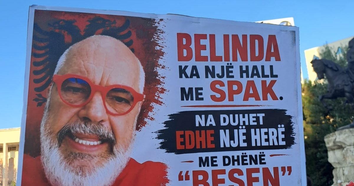 FOTOT  Rama iu kërkoi  besën   përgjigjia e protestuesve  Po si mund t ia japim besën  një besëpreri