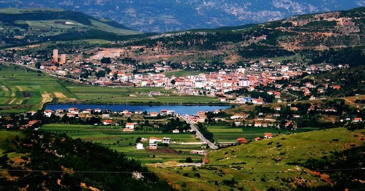 Revoltë në Përrenjas  pas propozimit për bashkimin me Librazhdin  Në qytet nis firmosja e një peticioni
