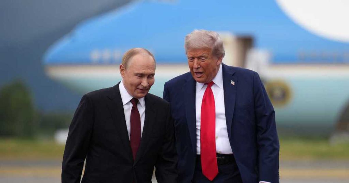 90 minuta në telefon  Trump dhe Putin  rikthejnë  kontaktin  A po ndryshon kursi i luftës në Ukrainë 