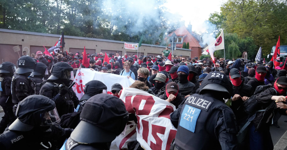 Mbi 20 mijë njerëz në shesh  Përplasje të forta mes policisë dhe protestuesve anti AFD në Gjermani