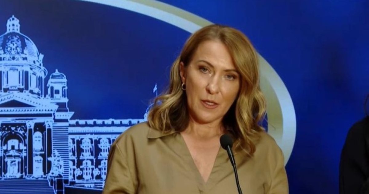 Ministrja serbe  Mbase duhej të thosha  deportim   jo  spastrim   Refuzon dorëheqjen