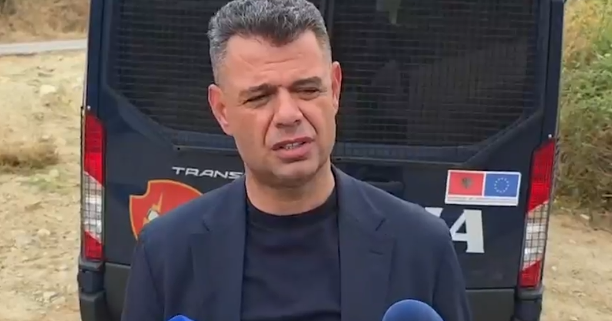 Vrasja në Roskovec  drejtori i policisë Fier  Autori nuk pranon të dorëzohet