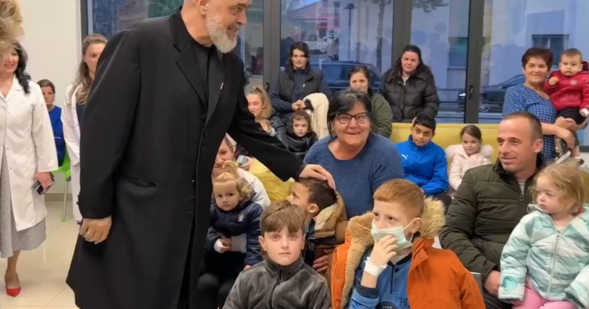 Rama mes fëmijëve në Onkologjik  Buxhet më i madh për shëndetësinë dhe investime të reja kundër kancerit