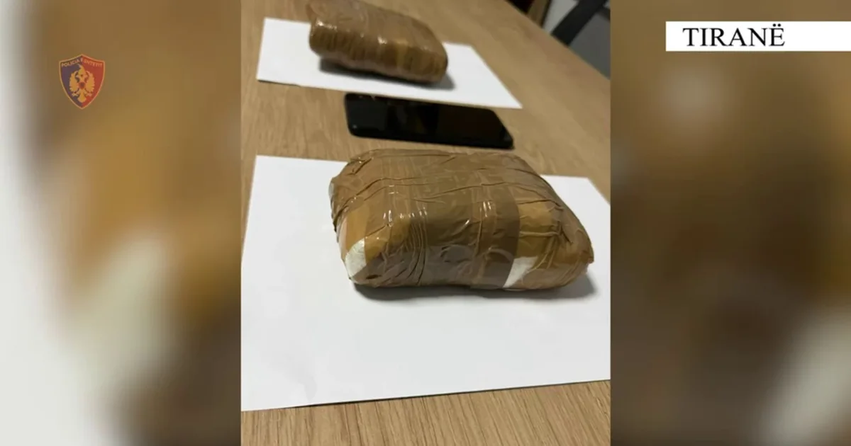 Arrestohet 44 vjeçari në Tiranë  i sekuestrohet edhe 1 5 kg kokainë