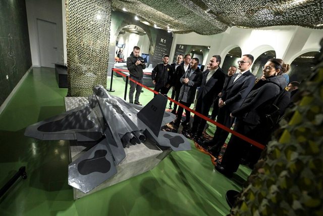 Kosova prodhon dronin e parë, Kurti përuron “Skifterin”: