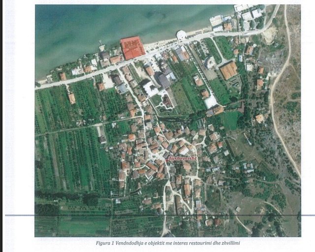 PARADOKSI edhe në POGRADEC Prishen verandat metalike të lokaleve, KKTU