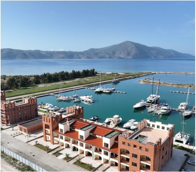 22 KULLA deri 15 KATE/ Si u tjetërsua Marina Orikum: Nga italianët, te