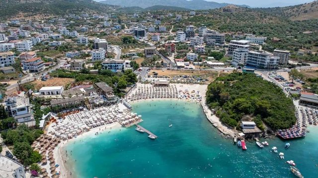 Si u "PUSHTUAN" tokat në Ksamil nga KLANI famëkeq i