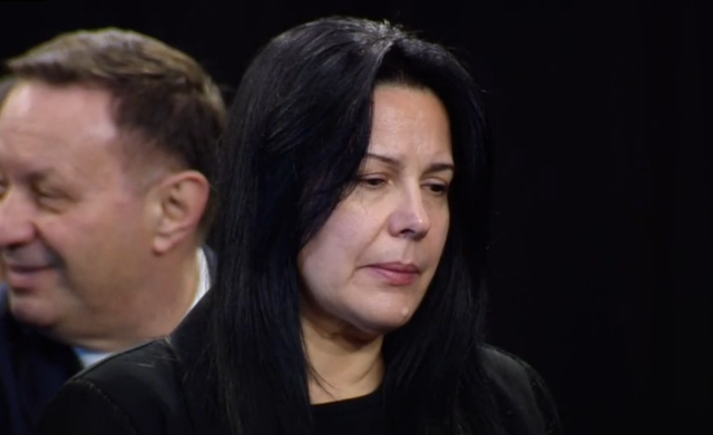 Prej vitesh larg vëmendjes së kamerave, Xhoana Nano dhe