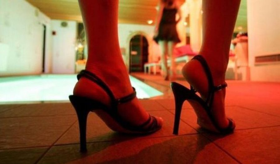 PROPOZIMI, a do të legalizohet prostitucioni në Shqipëri?