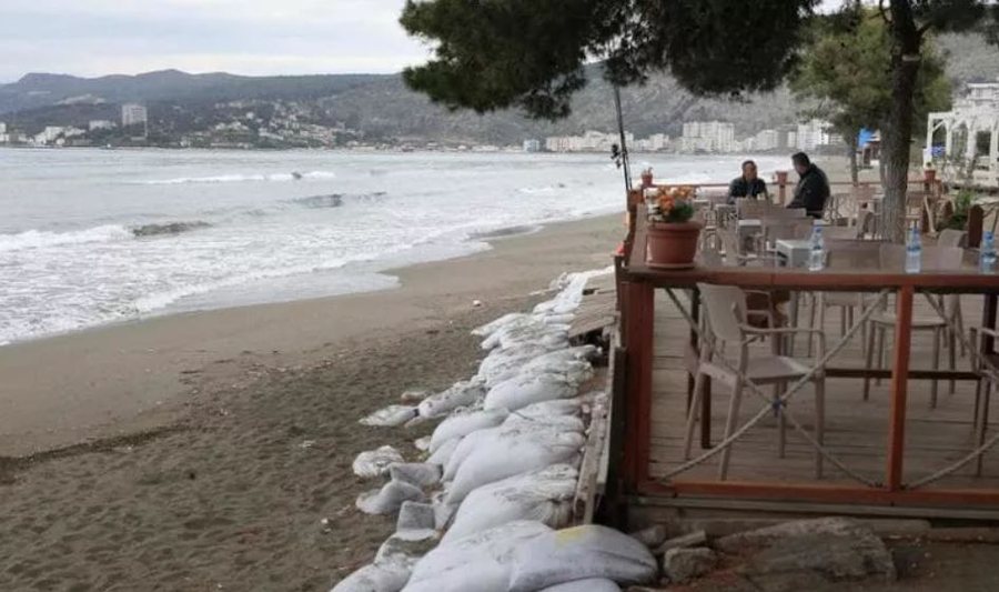 “La Repubblica” jep alarmin: Shqipëria po gërryhet nga