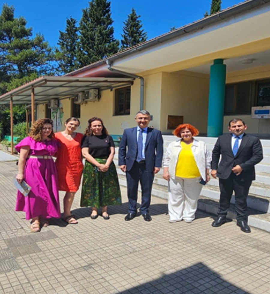 Në prag të festës së Kurban Bajramit, Ambasada e