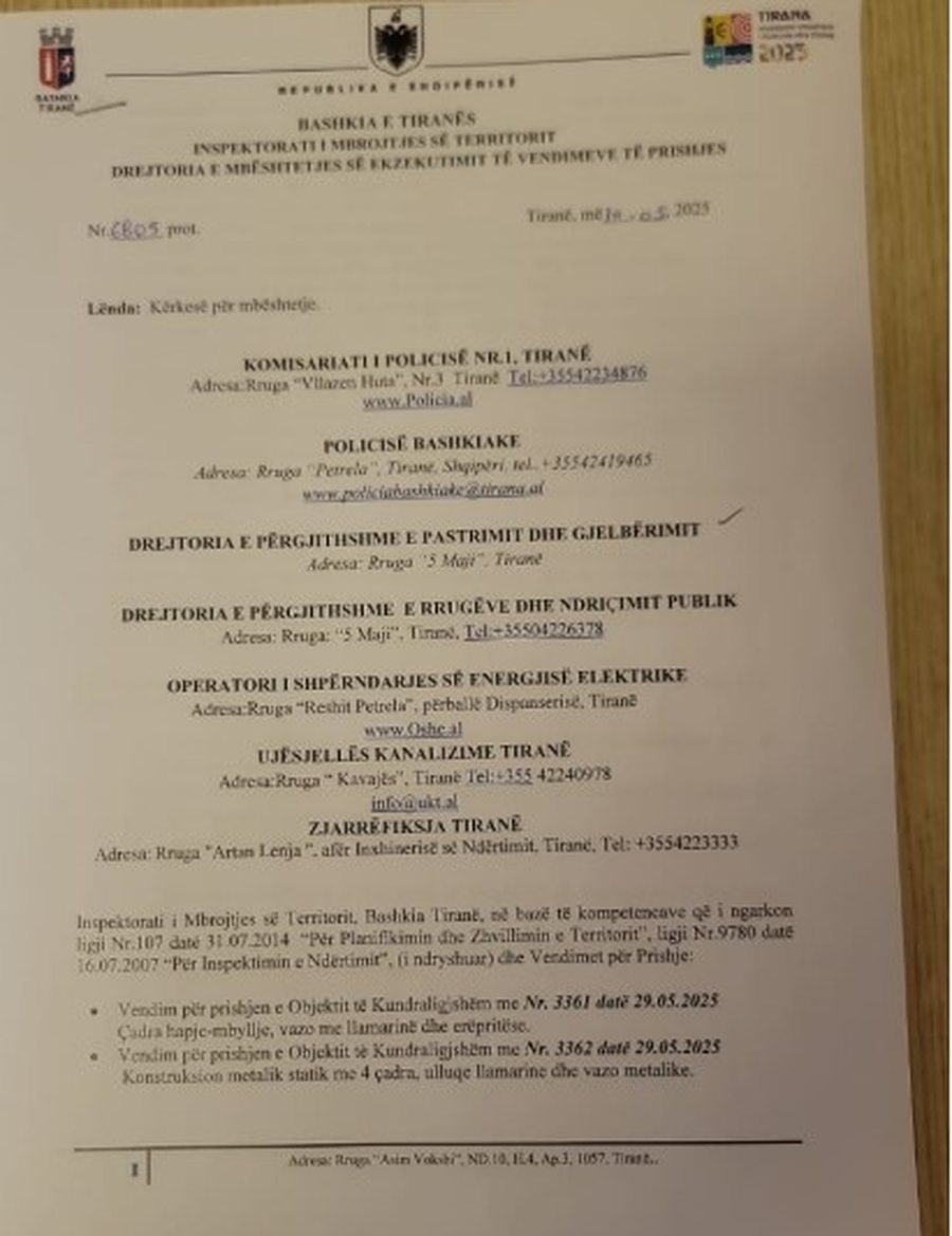 IMT heq strukturat e jashtme të bareve dhe restoranteve në stadiumin