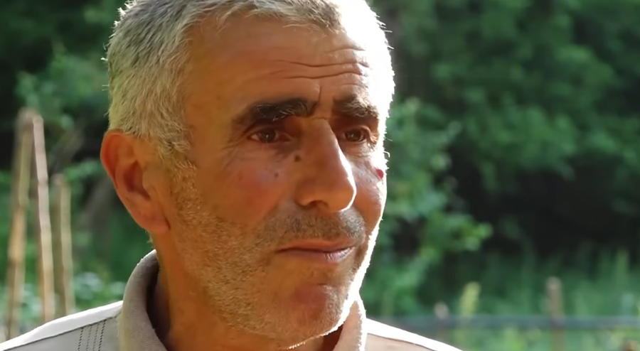 I asgjësuan dhitë për shkak të murtajës, fermeri me lot