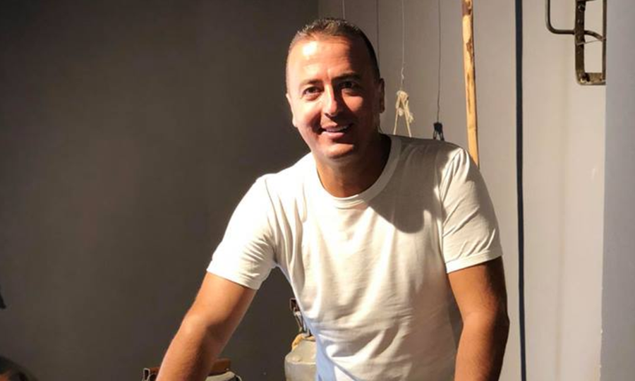Murtaja po asgjëson bagëtitë, Vojo Bregu: Mos u jepni lekë
