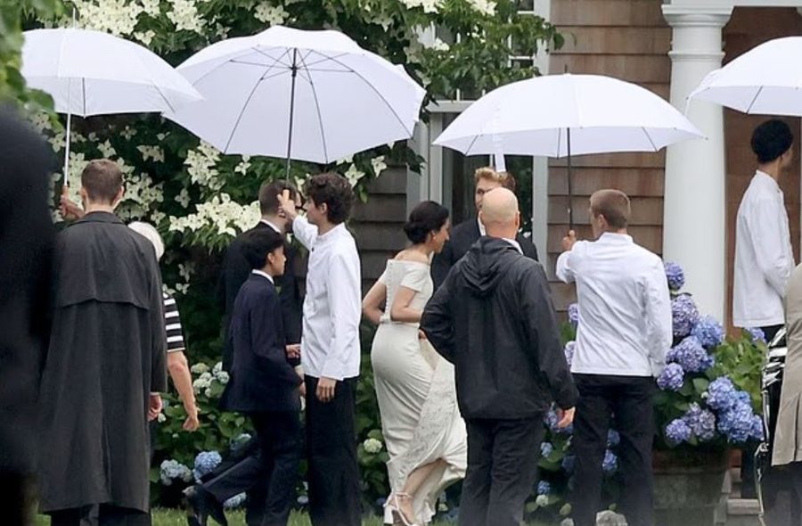 FOTOLAJM: Brenda dasmës së Huma Abedin dhe Alex Soros