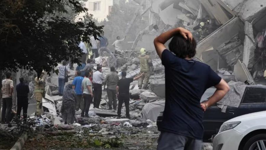 Palët nuk bëjnë pas! Udhëheqësi iranian: Beteja filloi!