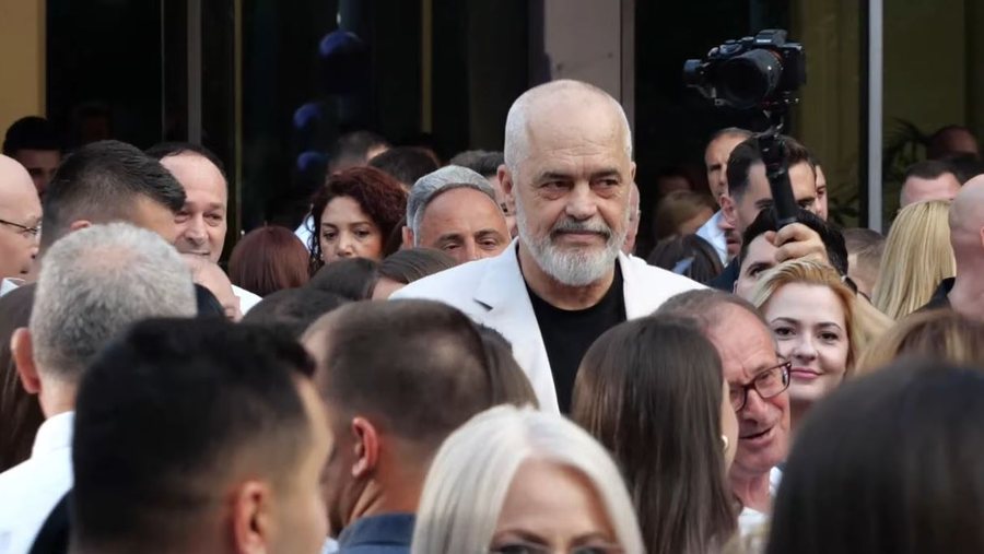 34 vite PS, socialistët festojnë në selinë rozë! Rama: