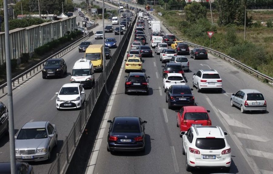 Turizëm në trafik!