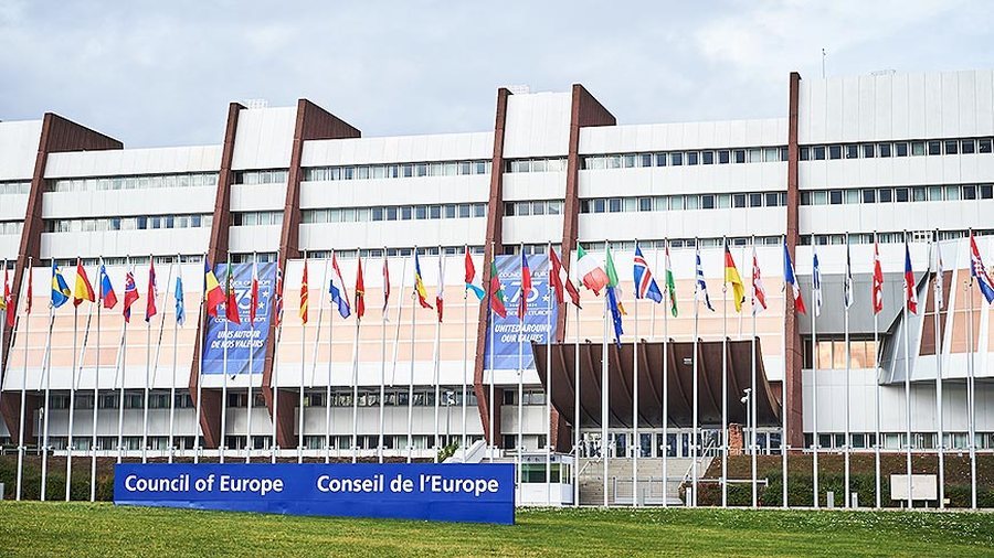 KiE diskuton raportin e zgjedhjeve në Shqipëri: Konkurruese, por