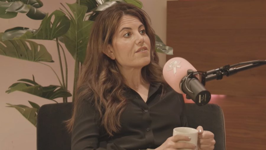 Monica Lewinsky për Bill Clinton: Ishte dashuri, por edhe abuzim me