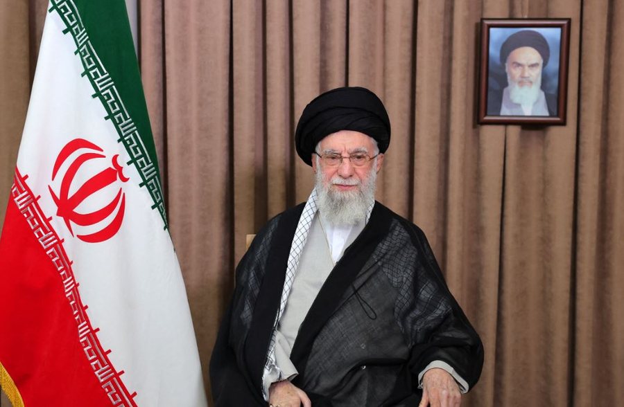 Mesazhi i parë i Khameneit pas armëpushimit: Urime për fitoren