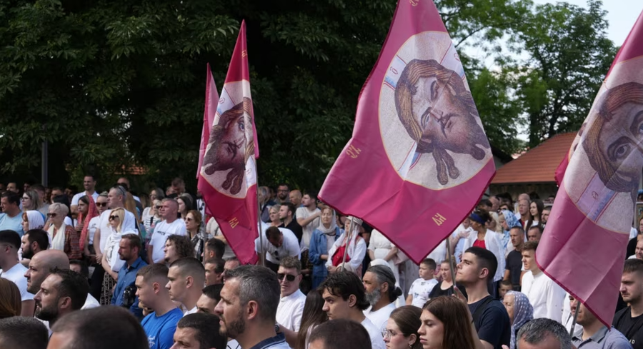 Festa e Vidovdanit alarmon autoritetet, Policia e Kosovës arreston 17
