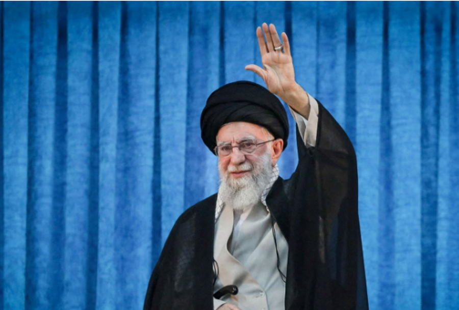 Udhëheqja e Iranit drejton nga bunkeri, çfarë do të