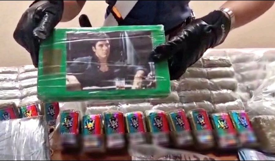 "Tony Montana” mbi pakot e kokainës dhe hashashit, arrestohet
