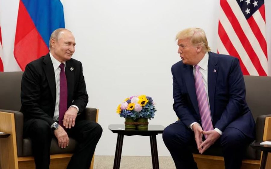 Putin telefonon Trump, presidentët në kërkim të një