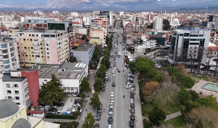 Pronat- Raporti: Privatizimet mbeten zvarrë, dëme edhe nga kontratat