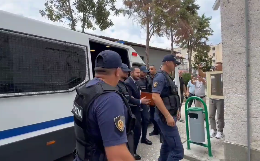 U dënua me 1 vit burg për çështjen ‘Babale’/