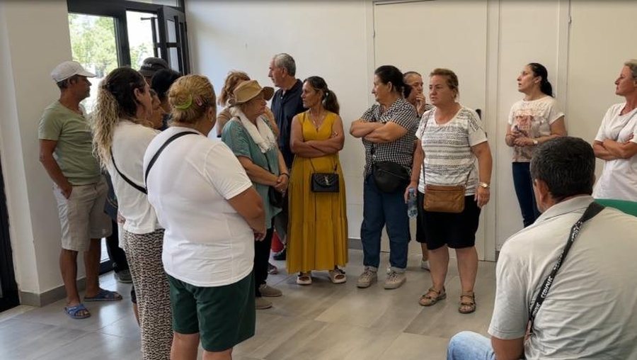 Lirimi i hapësirave publike në Laç, tregtarët