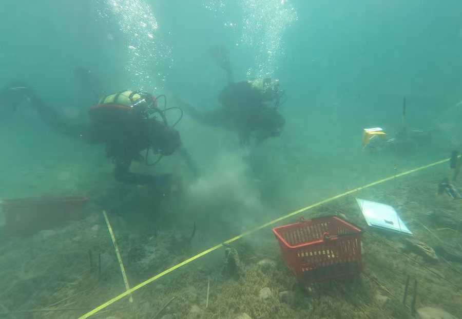 Reuters: Misteret e vendbanimit më të vjetër liqenor i
