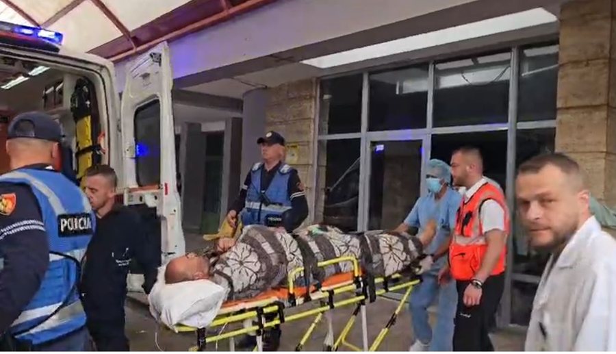 Vras&euml;si i policit n&euml; Maliq niset drejt Tiran&euml;s, familjar&euml;t e