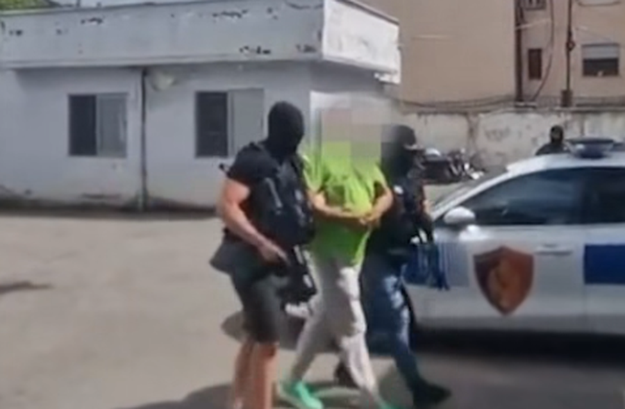 I d&euml;nuar n&euml; Itali p&euml;r trafik droge dhe kanosje, arrestohet