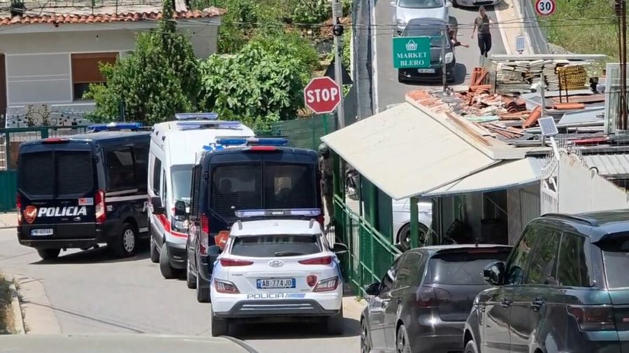 Vritet me arm&euml; zjarri 26-vje&ccedil;ari n&euml; Kam&euml;z, i plagosur edhe