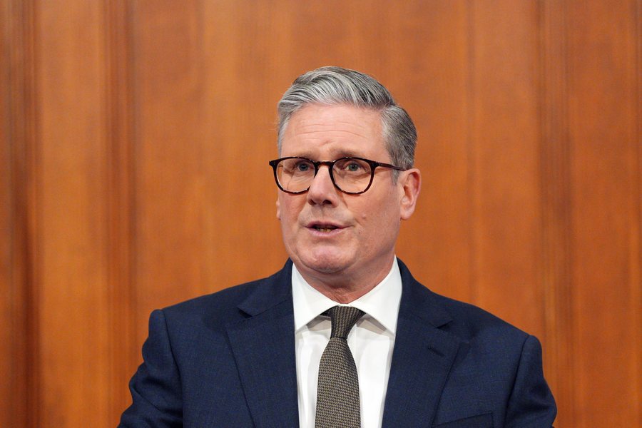 Keir Starmer jep dor&euml;heqjen si kryeminist&euml;r i Britanis&euml;
