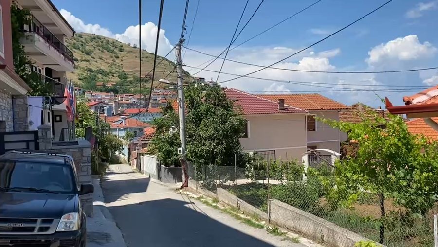 E r&euml;nd&euml; n&euml; Pogradec! 30-vje&ccedil;ari plagos me thik&euml; gruan