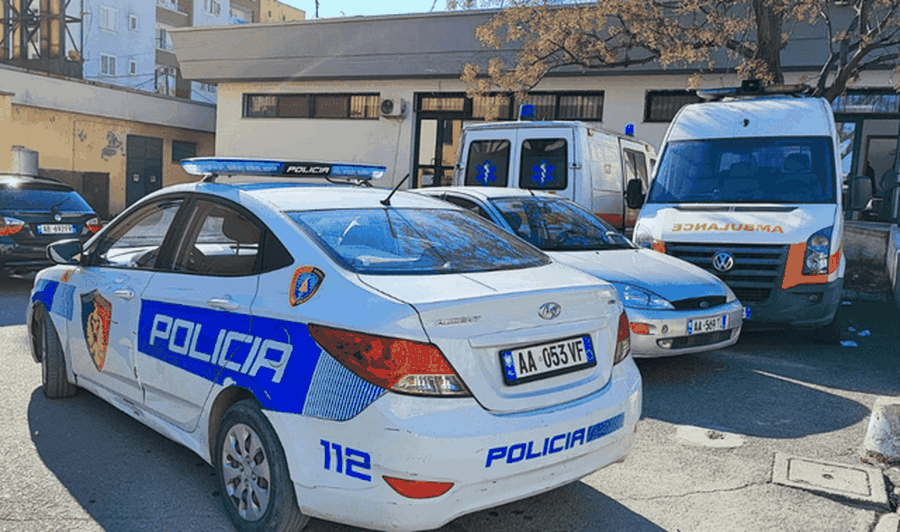 TRONDIT&Euml;SE/ 69-vje&ccedil;ari lyen me benzin&euml; gruan dhe i v&euml;