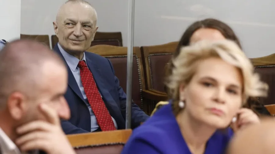 Shtyhet gjyqi Meta-Kryemadhi/ Ish-presidenti: K&euml;rkoj ekspertiz&euml;