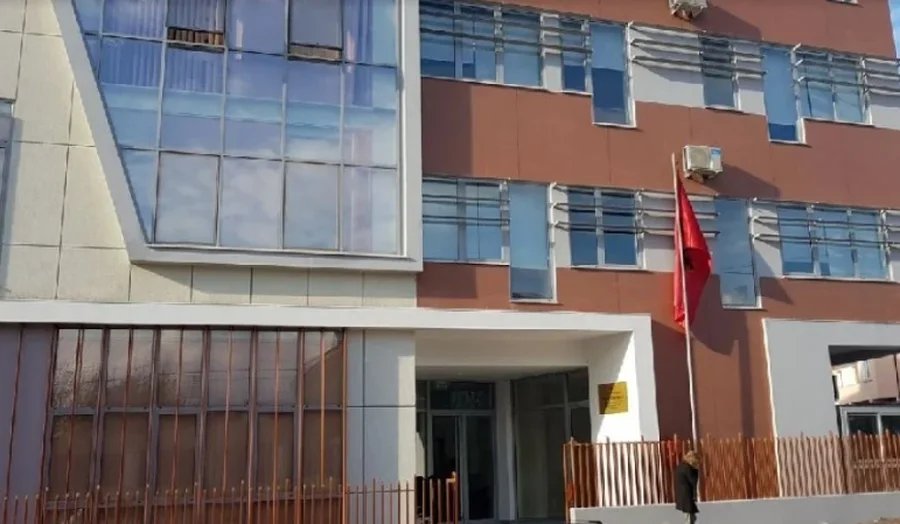 Abuzuan me fondet e ndihm&euml;s ekonomike, detyrim paraqitje p&euml;r 6