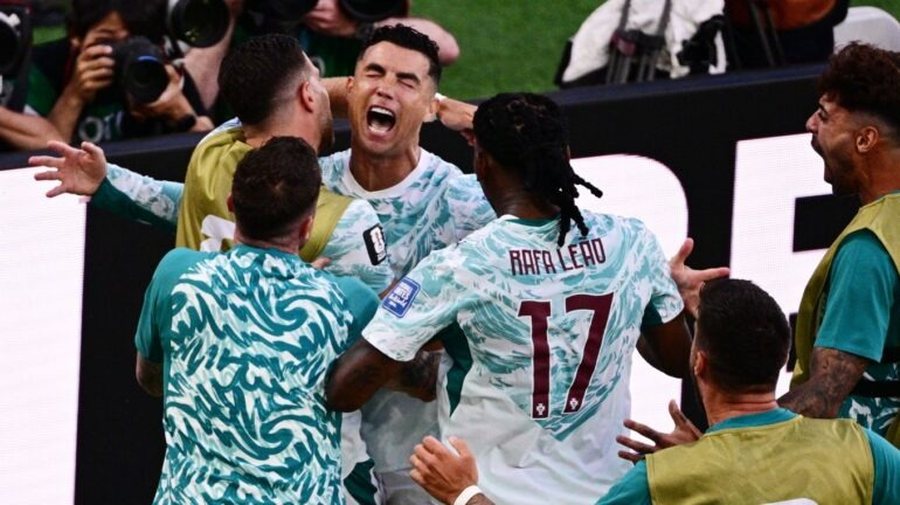 &Euml;ndrra e Ronaldos p&euml;r Bot&euml;rorin vazhdon, Portugalia p&euml;rmbys