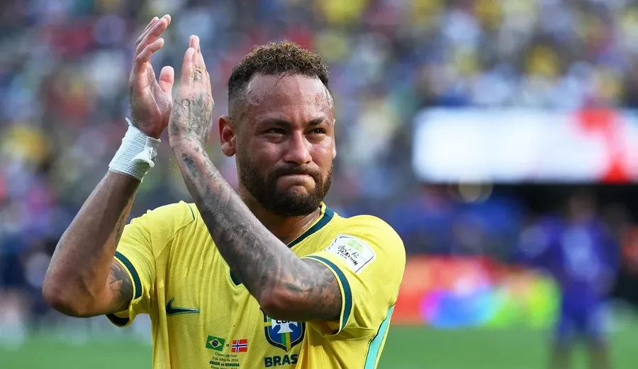 Brazili ik&euml;n me turp! Dy golat e Haaland &ccedil;ojn&euml; Novegjin&euml;
