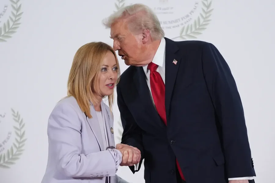 Trump zbut tonet me Melonin pas p&euml;rplasjes p&euml;r Iranin: &Euml;sht&euml;