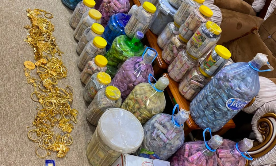 20 mln $ dhe 5 kg ar t&euml; fshehura n&euml; shishe uji e n&euml; muret e