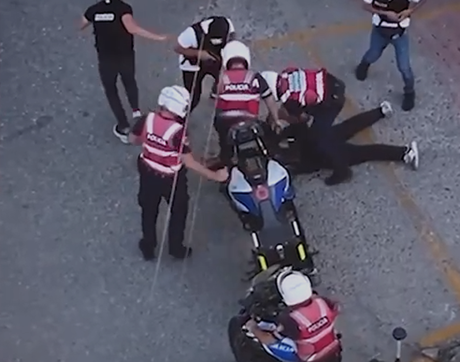 "Ndal Policia!" Ndjeke si n&euml; filma, 52-vje&ccedil;ari hedh