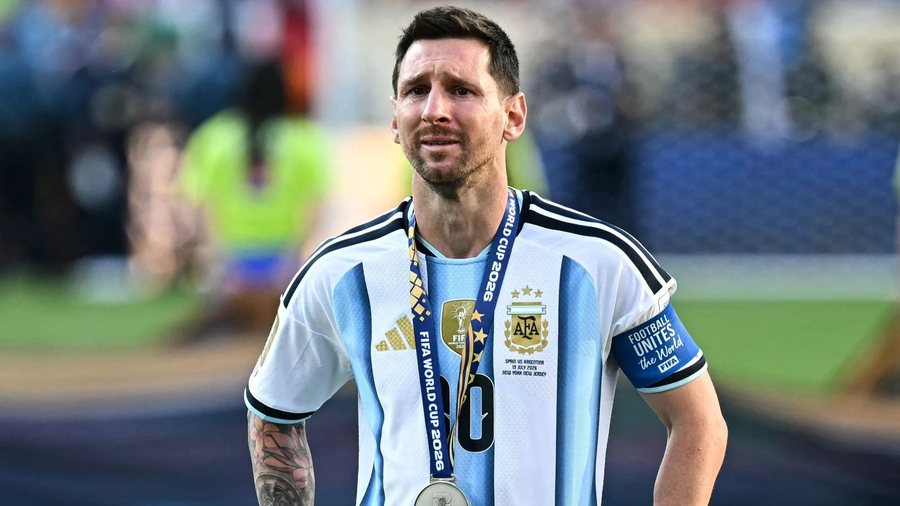 "P&euml;rg&euml;zime Spanj&euml;s"/ Messi thyen heshtjen pas humbjes