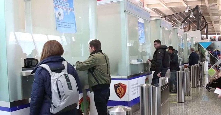 'Polic&euml;t qan&euml;" Gazetarja Anila Hoxha: N&euml;na e tre